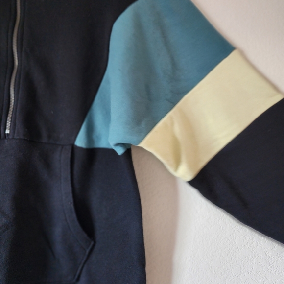 American Eagle Outfitters Womens Colorblock Zip-Up Sweater Black, Blue, Cream XS - Picture 6 of 8